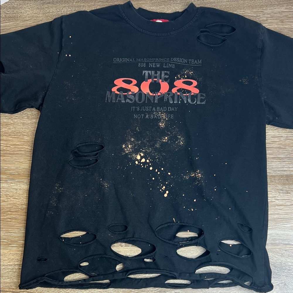 Trapper Club Distressed Graphic T-Shirt – Size 2 (US Medium) -Black